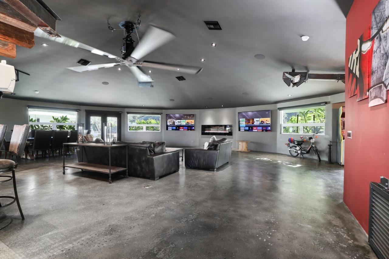 Iron Mansion Private Resort-Event Space 12000 Ft! Temecula Extérieur photo