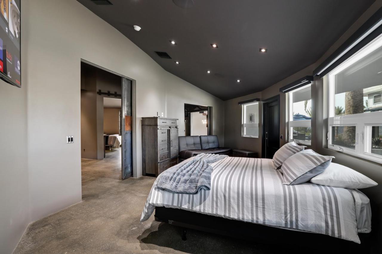 Iron Mansion Private Resort-Event Space 12000 Ft! Temecula Extérieur photo
